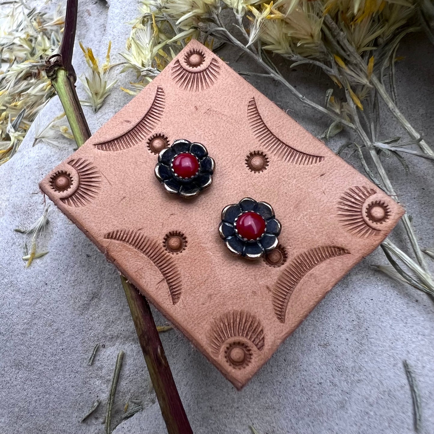 Flower Post Earrings