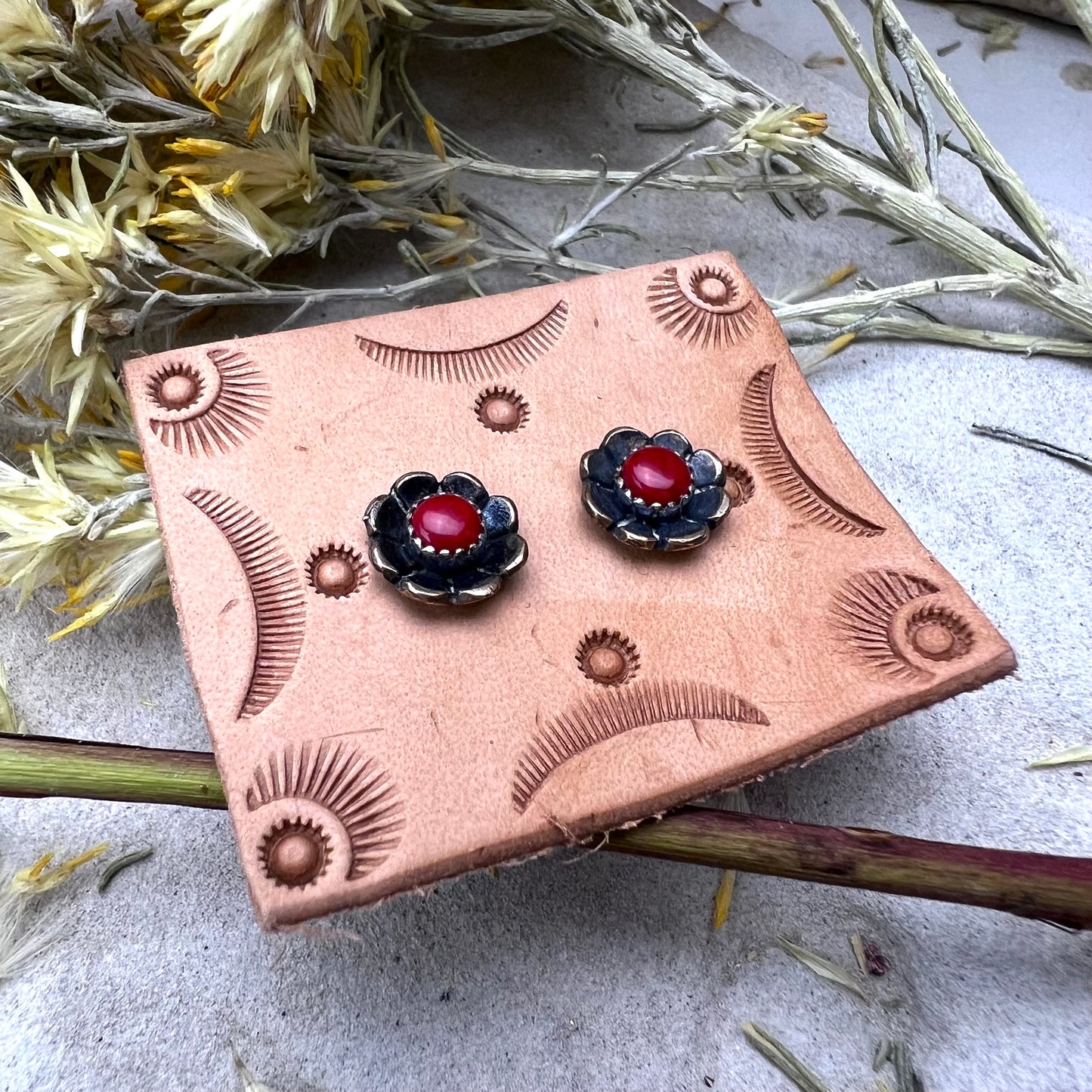 Flower Post Earrings