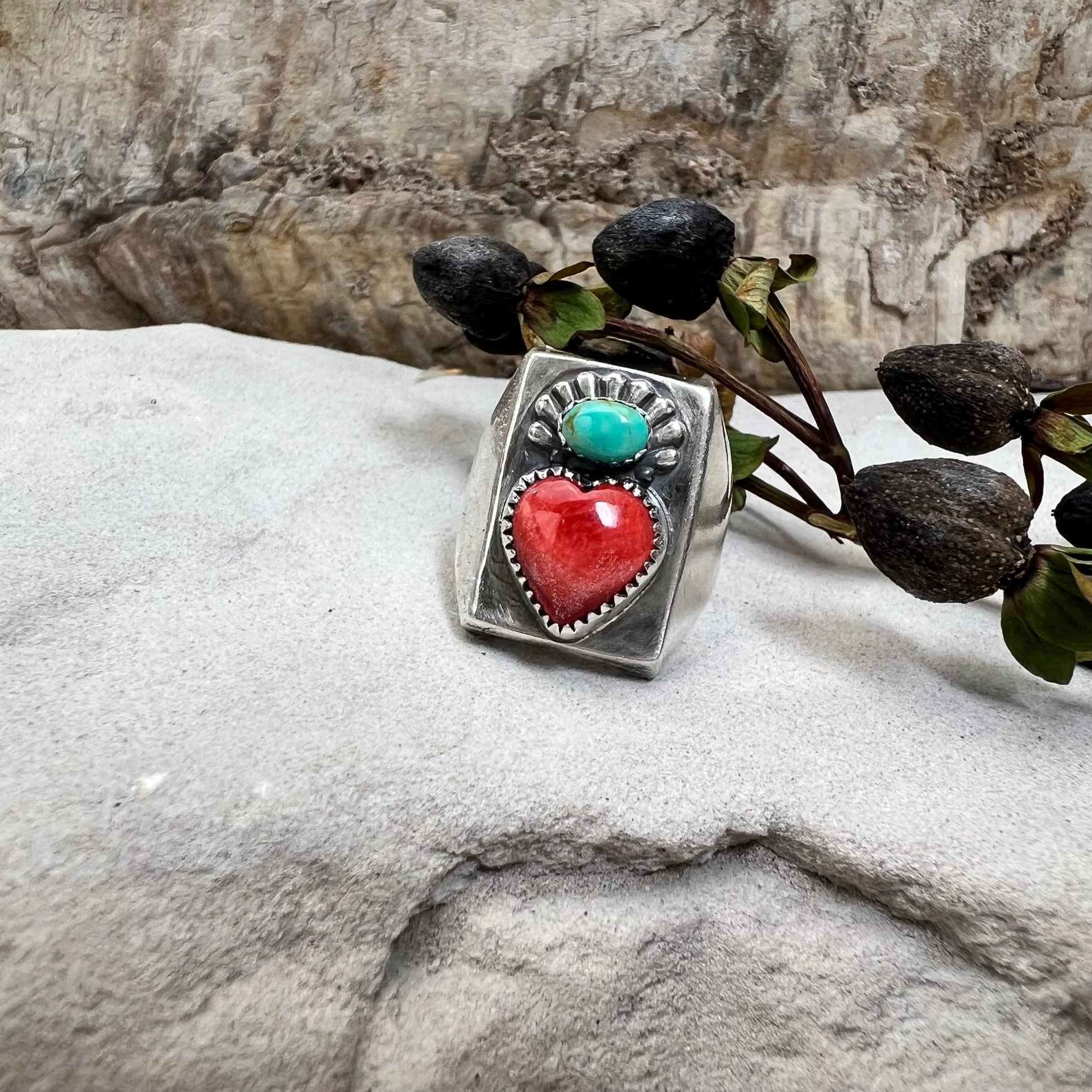 Corazón Ring - Meltdown Studio Jewelry