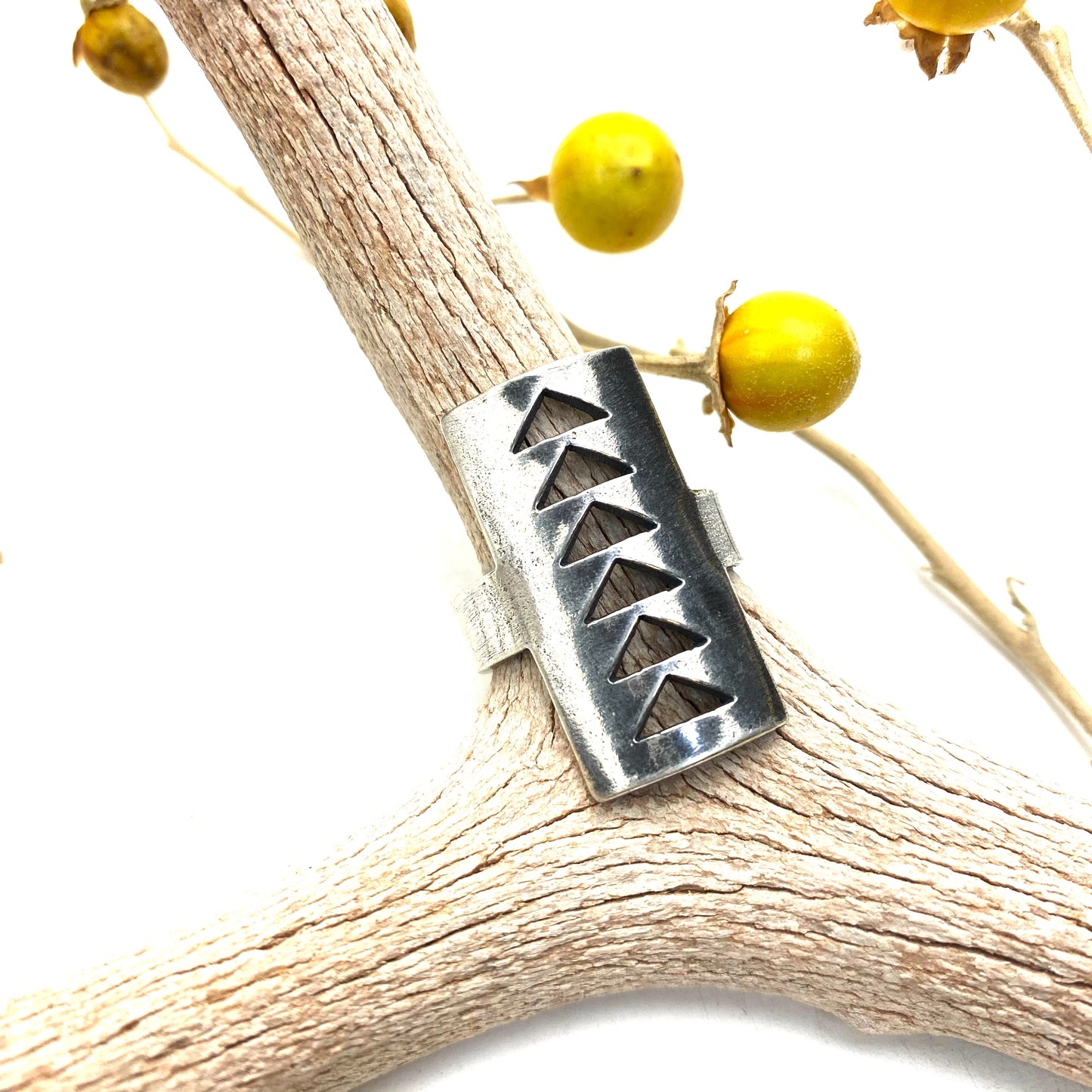Apex Ring