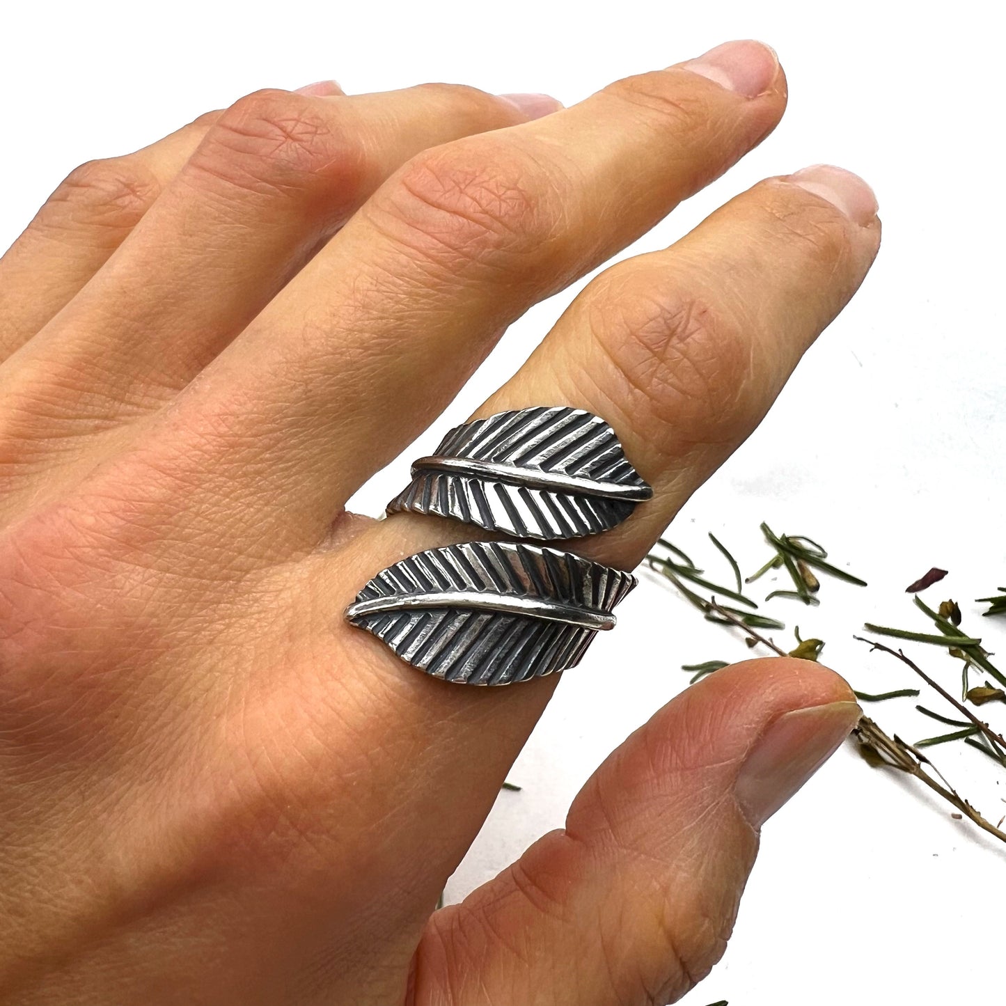 Adjustable Double Feather Ring