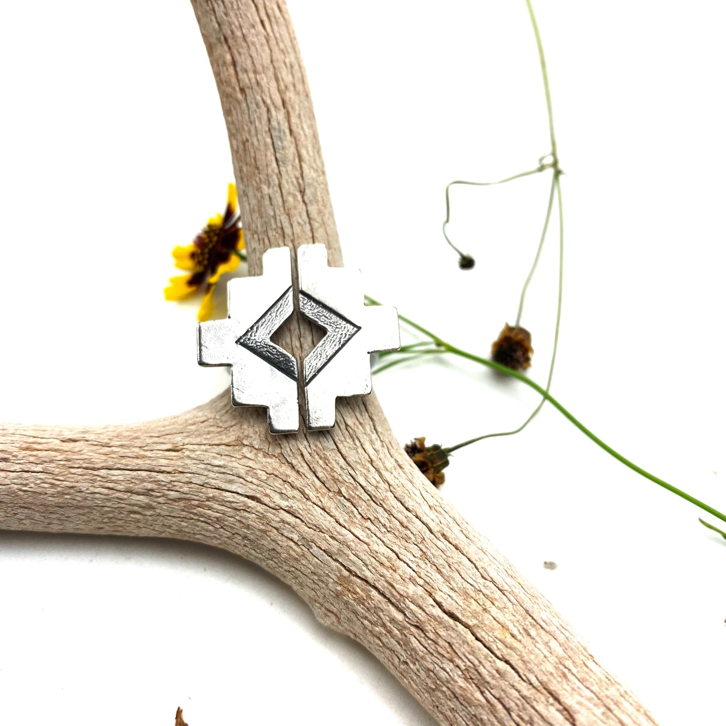 Mesa Verde Ring
